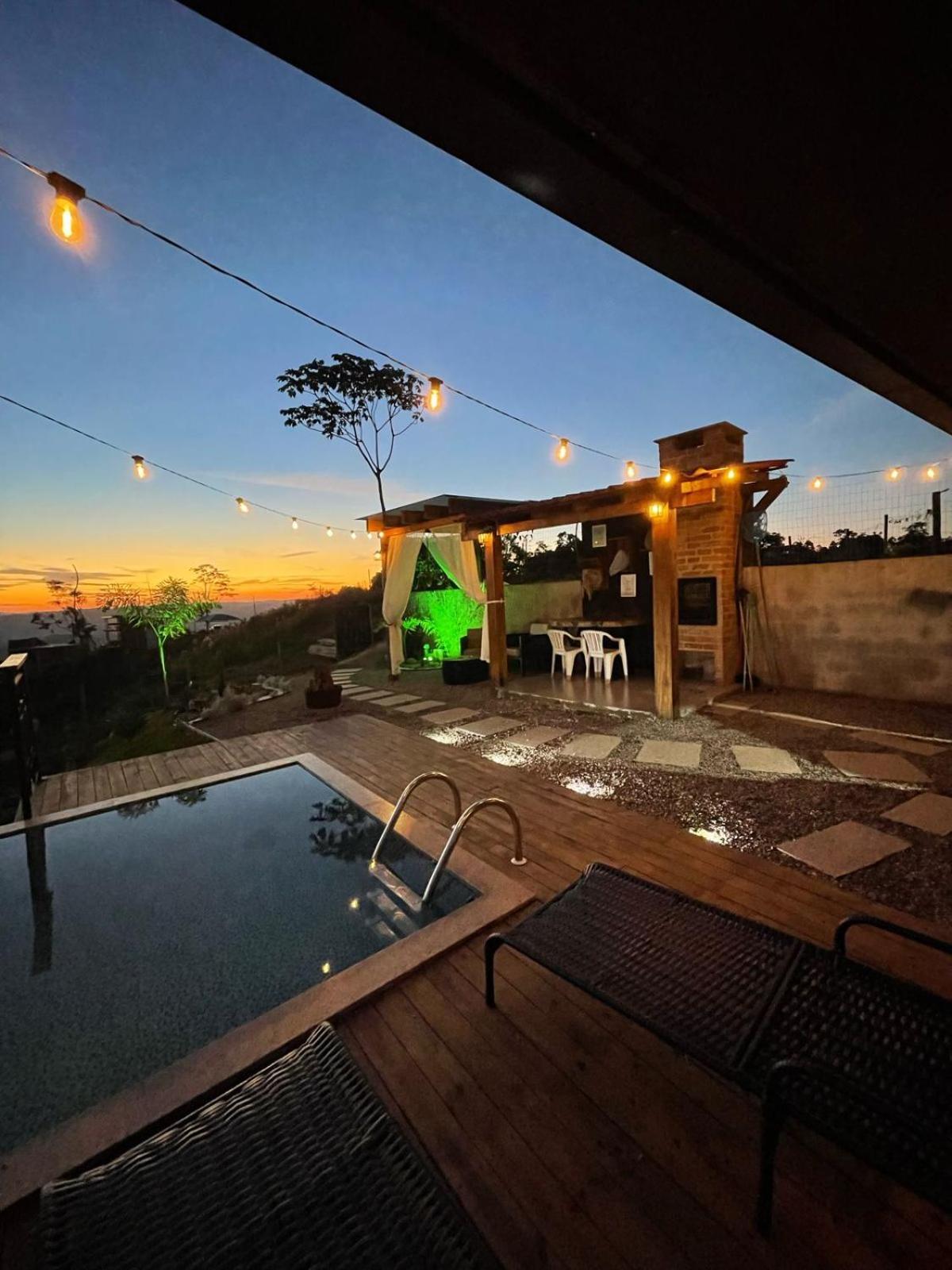 Colina Chalet *